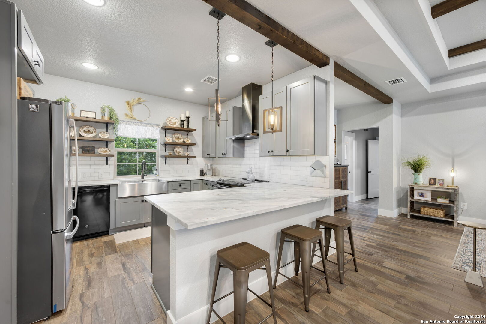 130 ALONDRA LN
