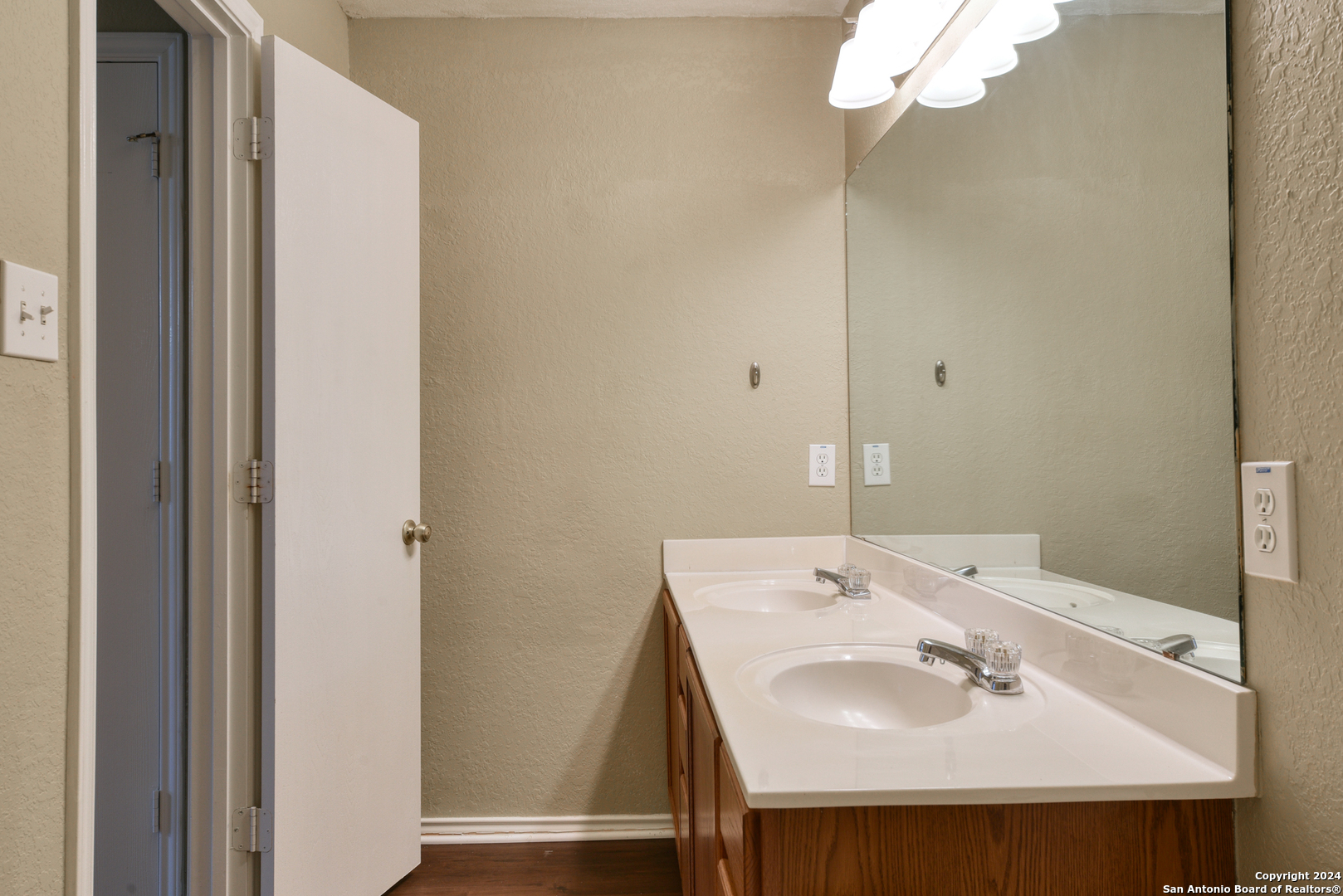 7927 BRAZORIA PARK