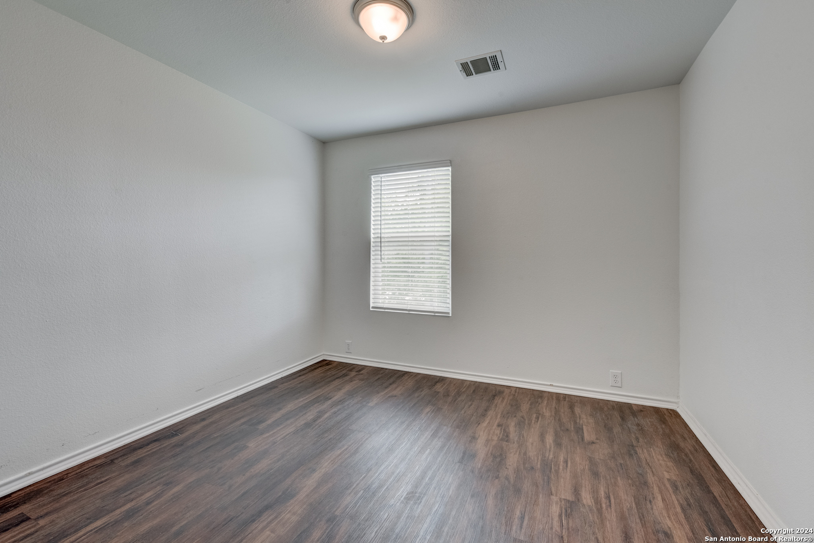 5113 BROOKLINE