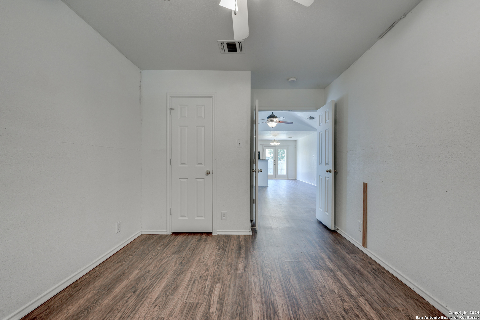 3432 WHISPER BLUFF