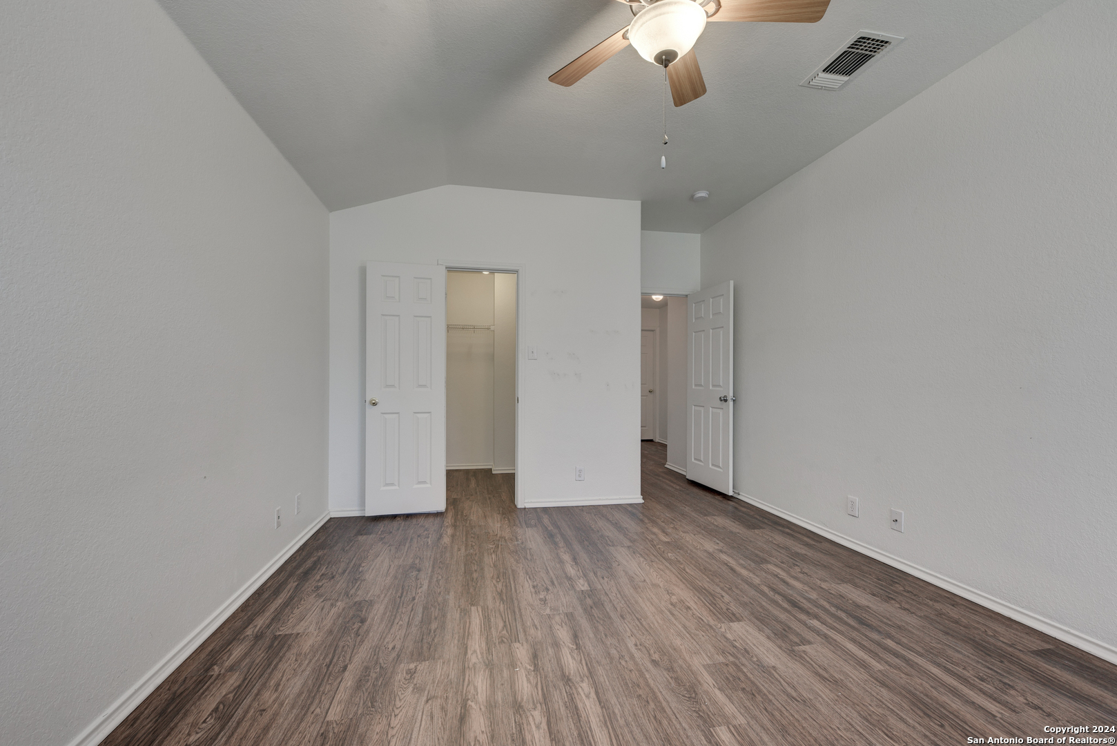 3432 WHISPER BLUFF