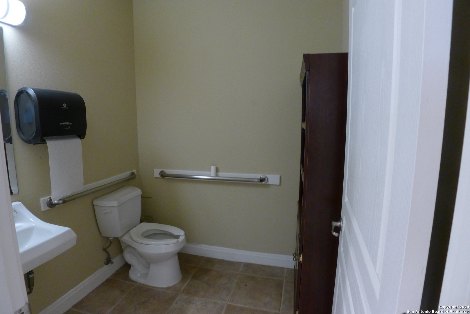 1619 E COMMON ST Unit: 1004