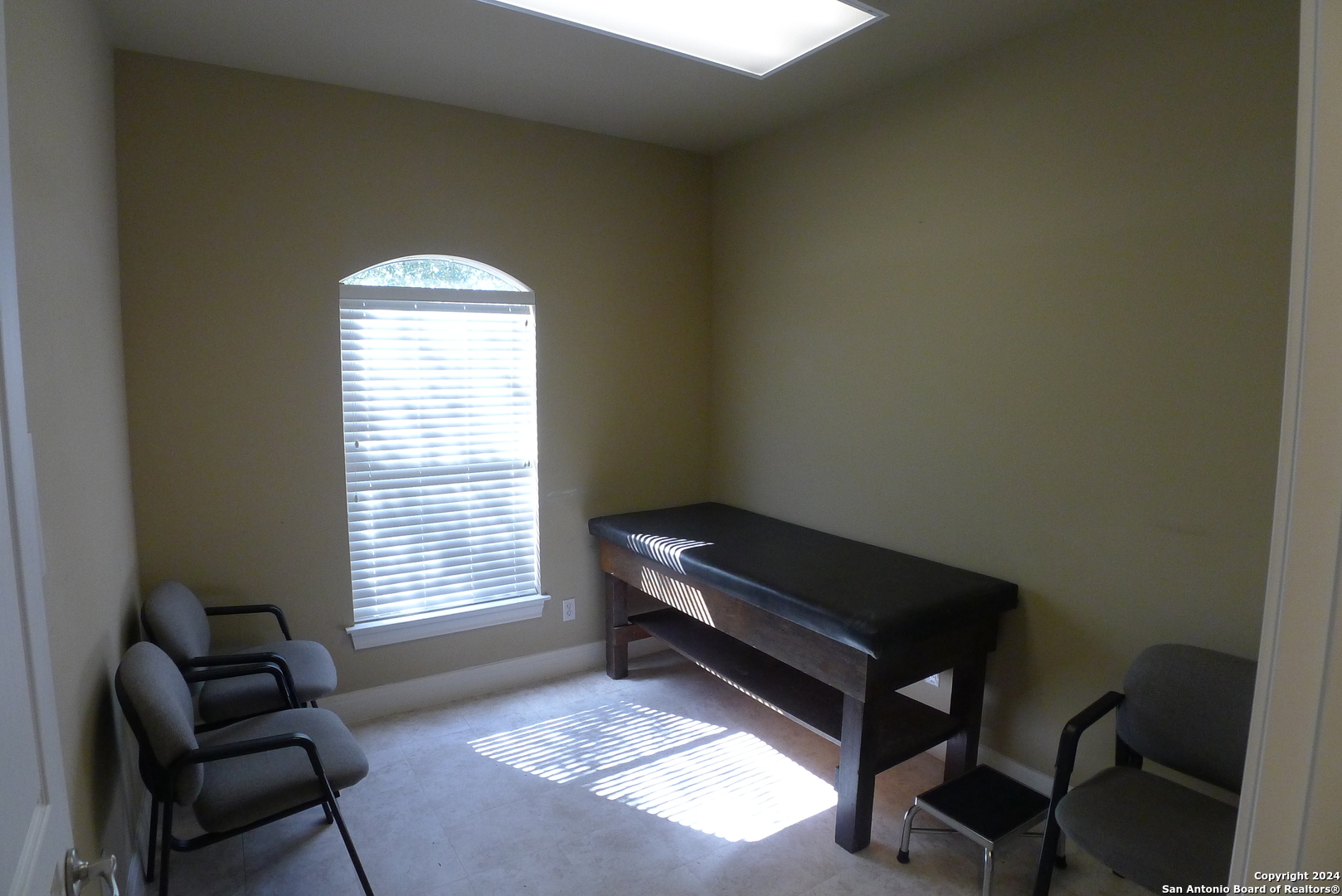 1619 E COMMON ST Unit: 1004