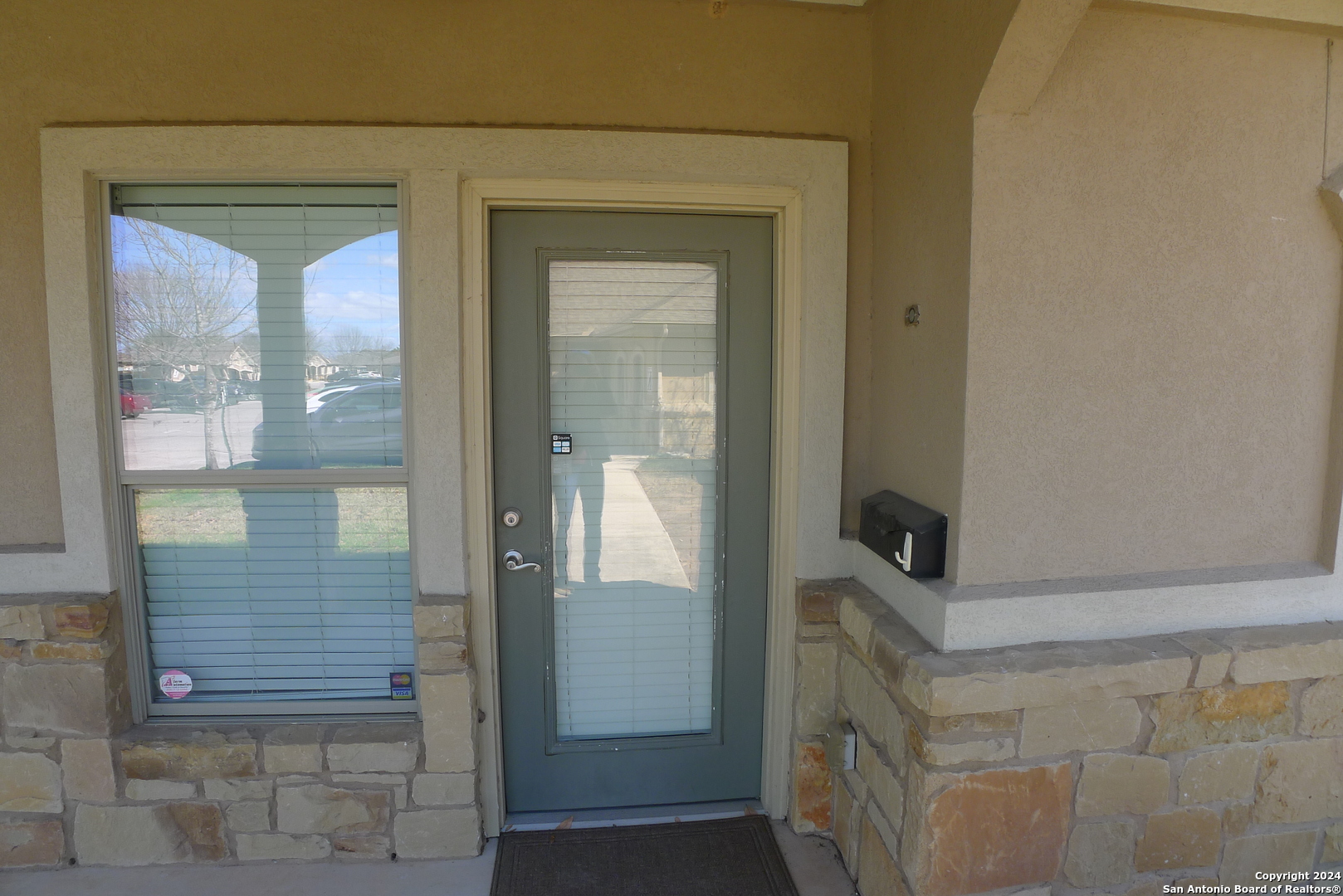 1619 E COMMON ST Unit: 1004