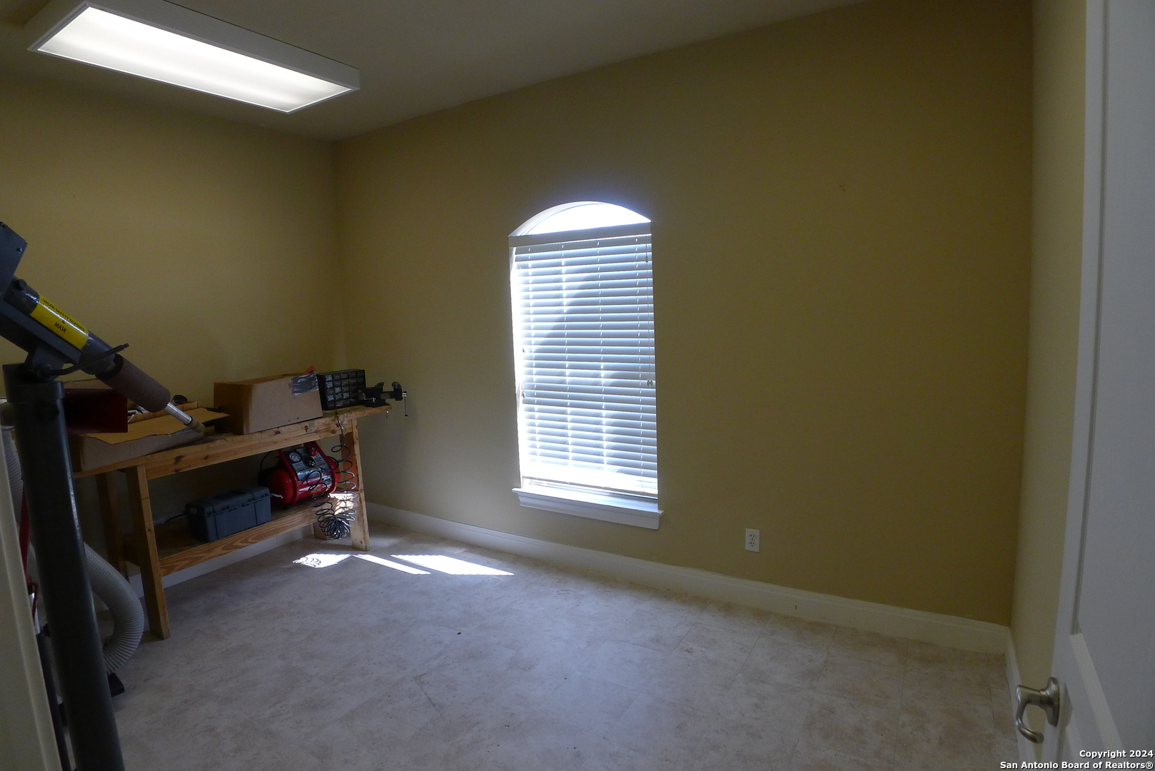 1619 E COMMON ST Unit: 1004