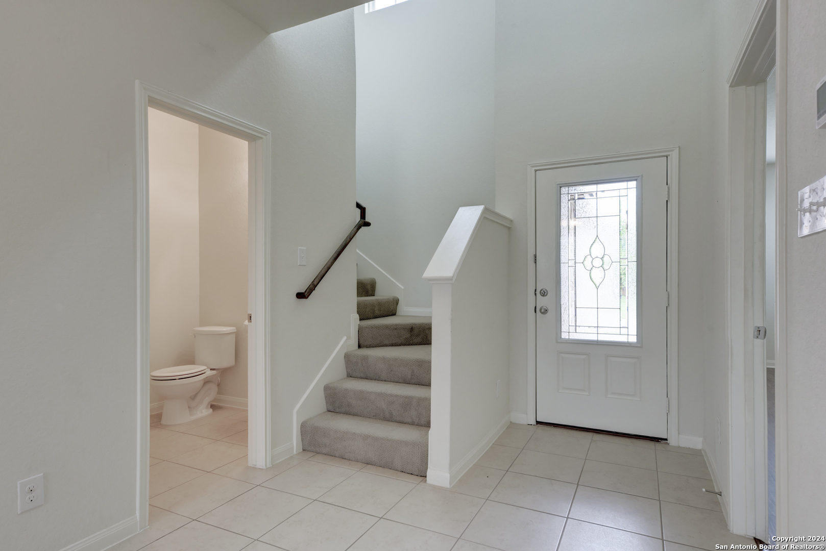 7843 CREEKSHORE CV