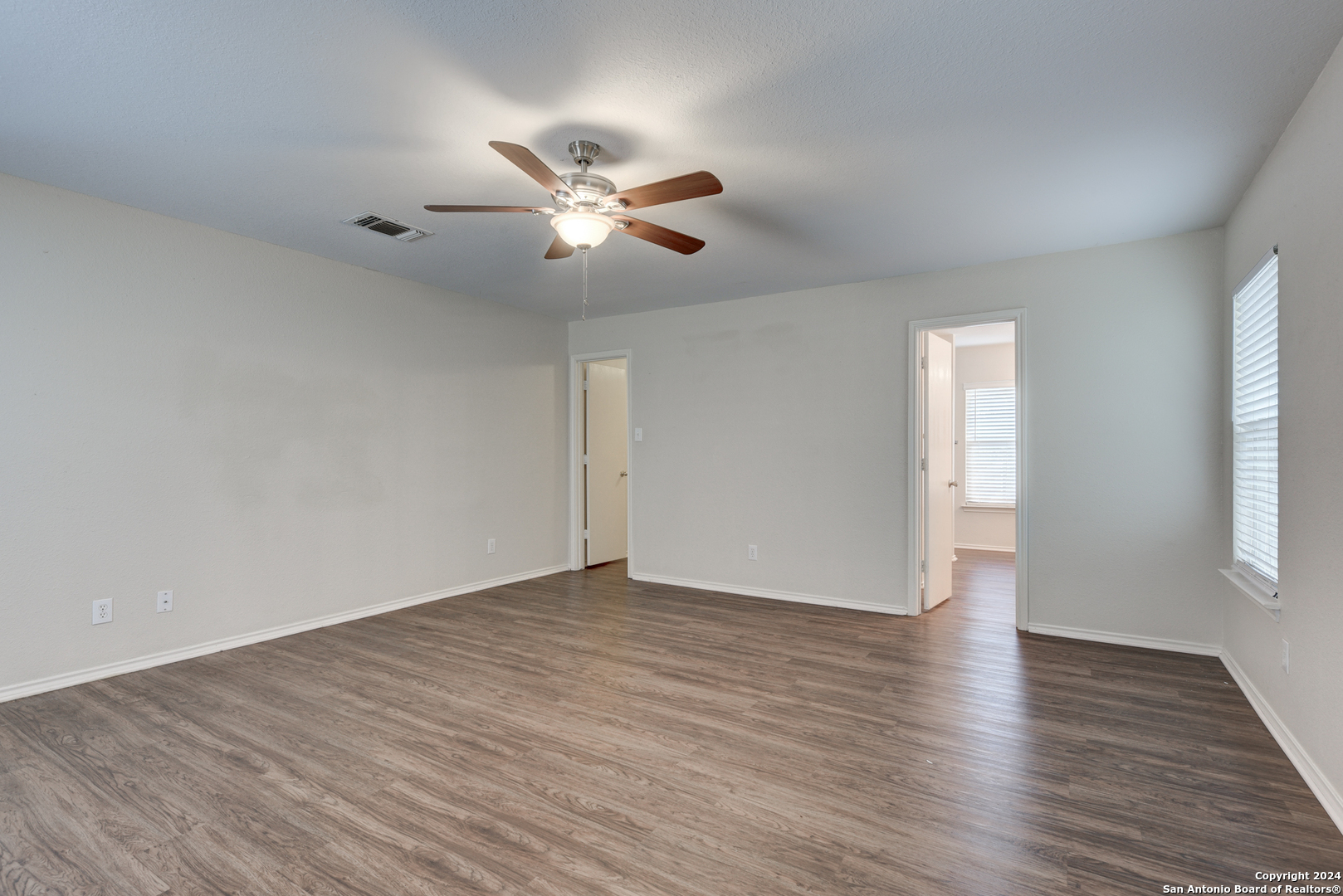 731 CARAVEL ST