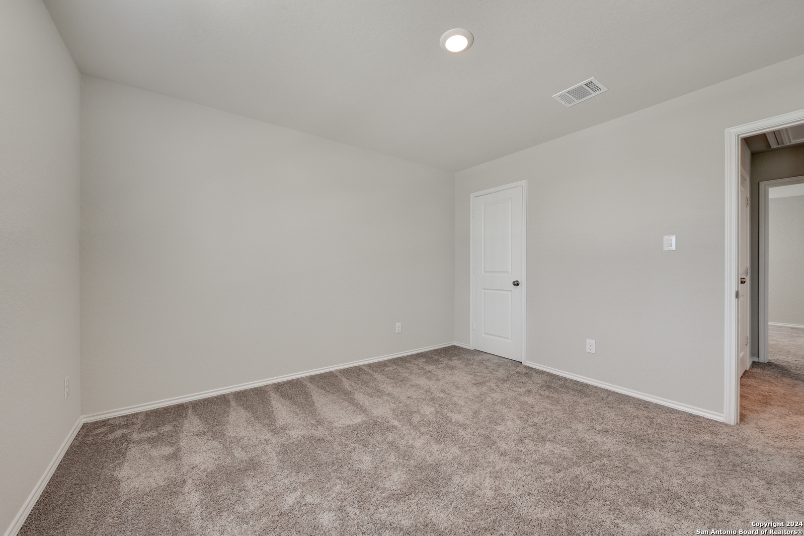 10546 VARMUS DR