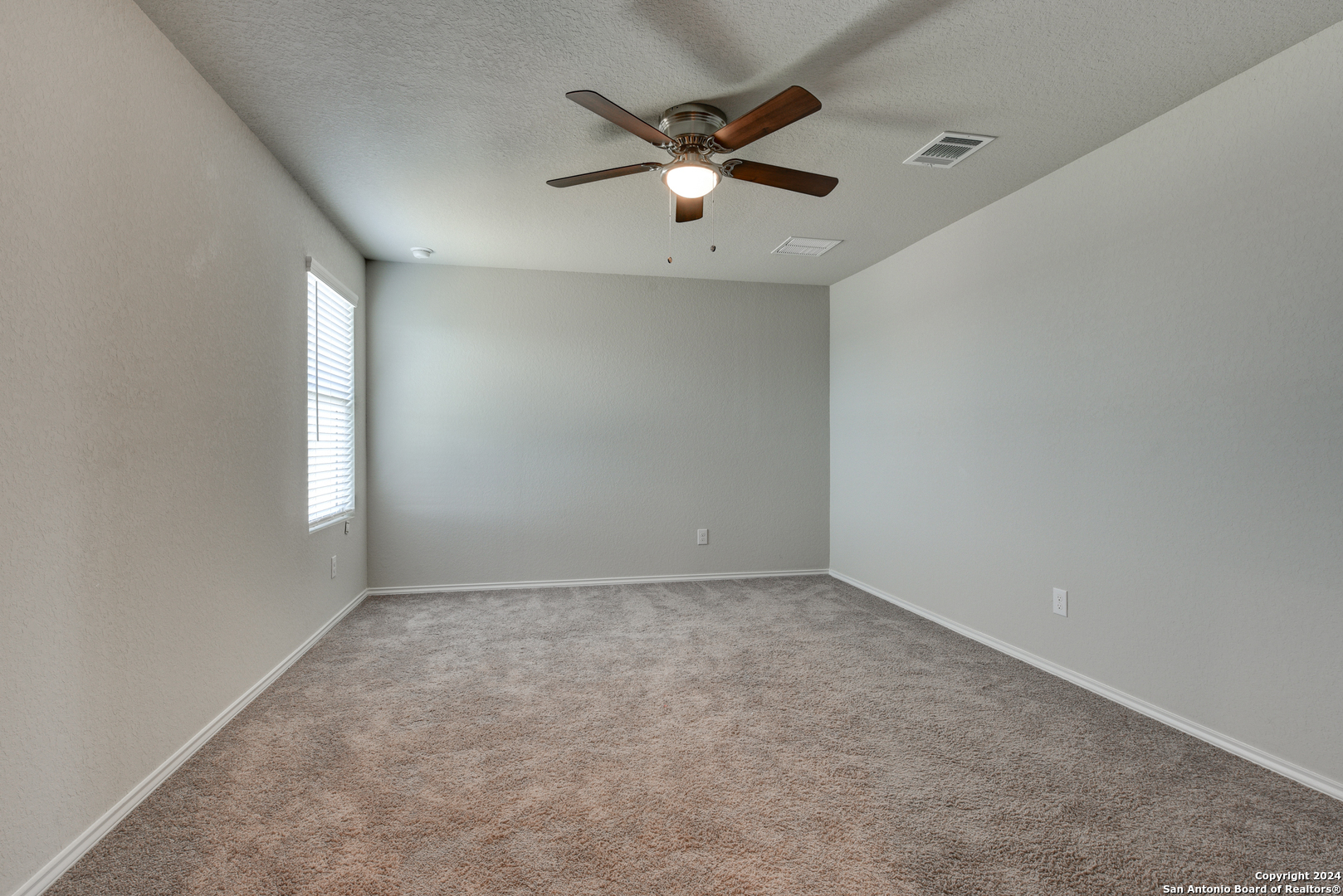 10546 VARMUS DR