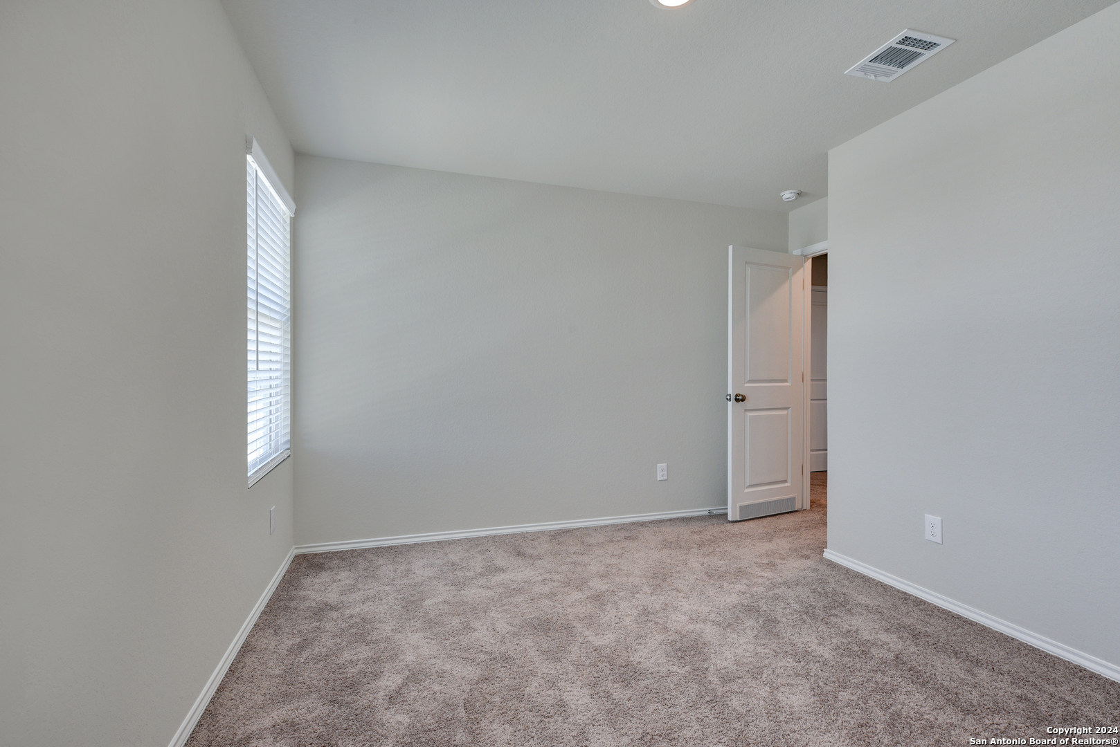 10546 VARMUS DR