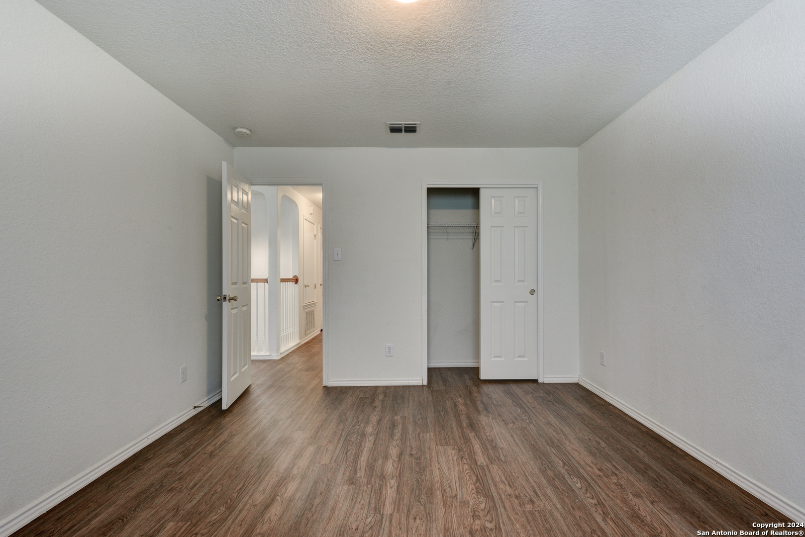 12107 DAWSON CIR
