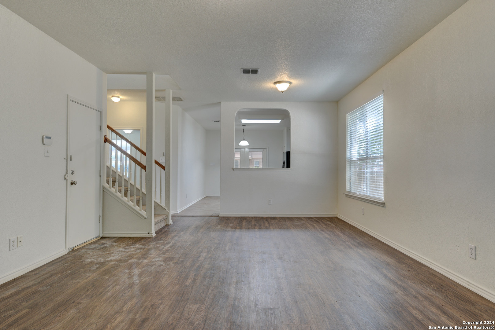 12107 DAWSON CIR
