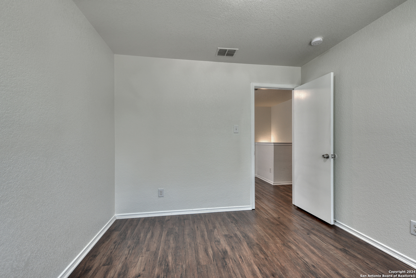 4507 WALDON POND