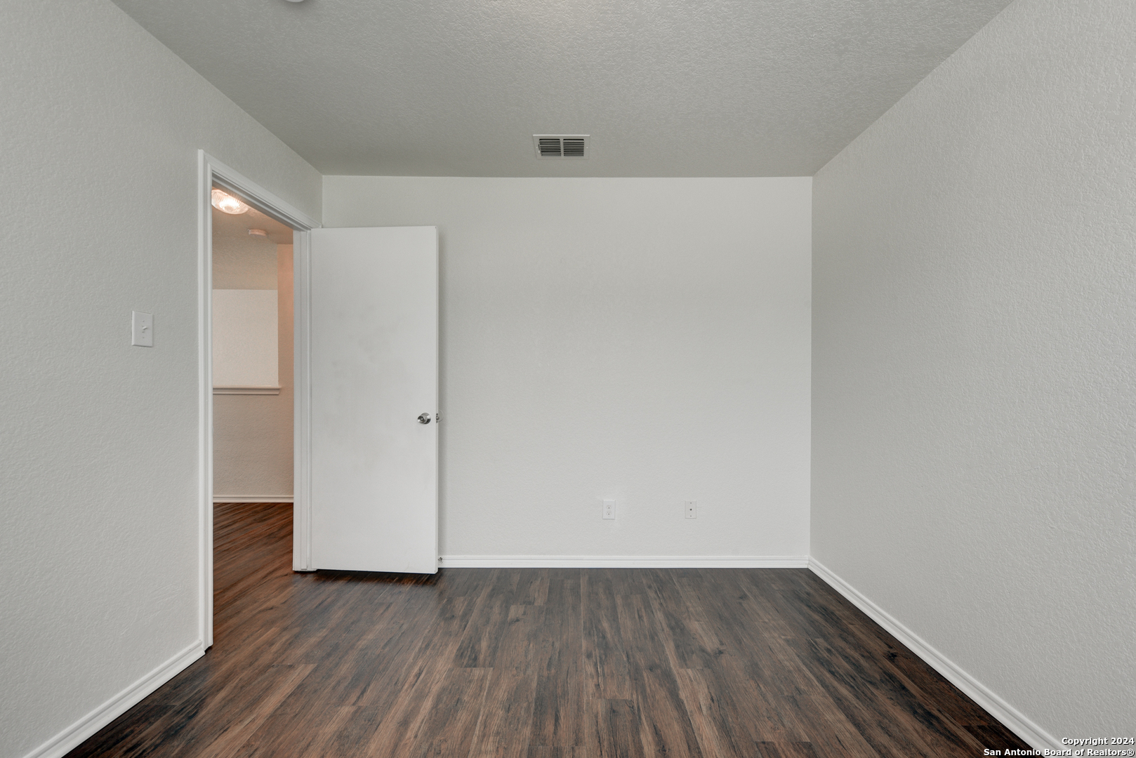 4507 WALDON POND