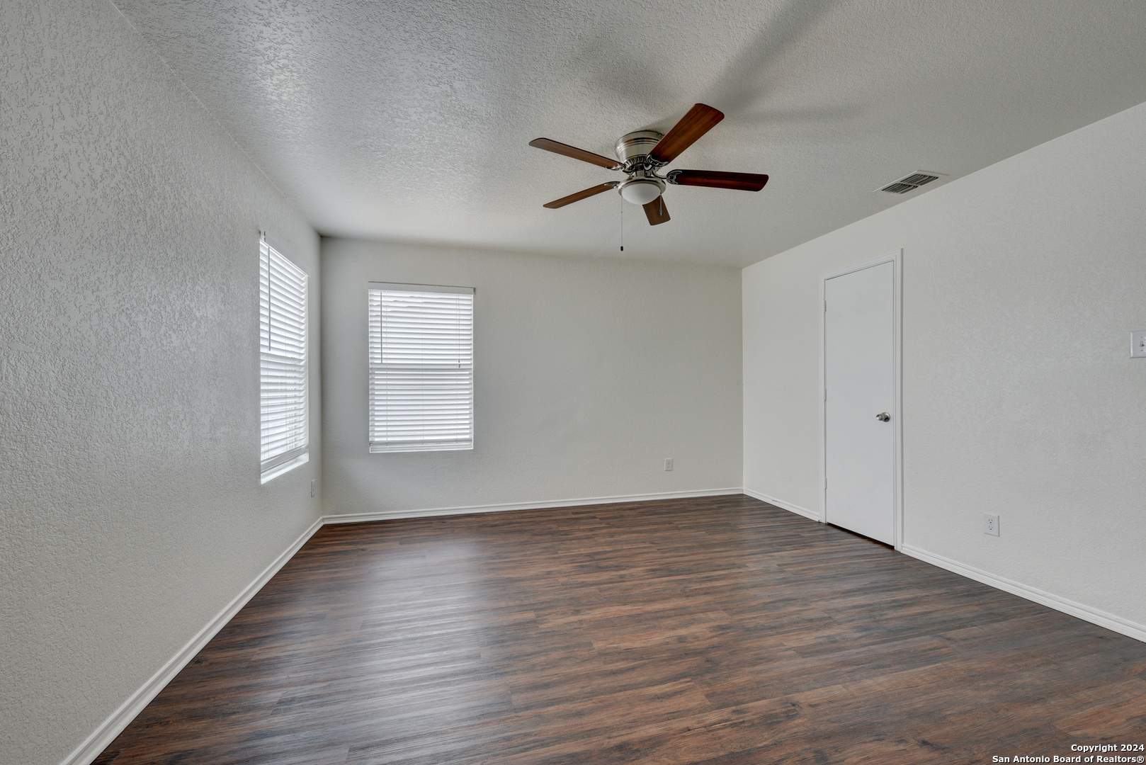 4507 WALDON POND