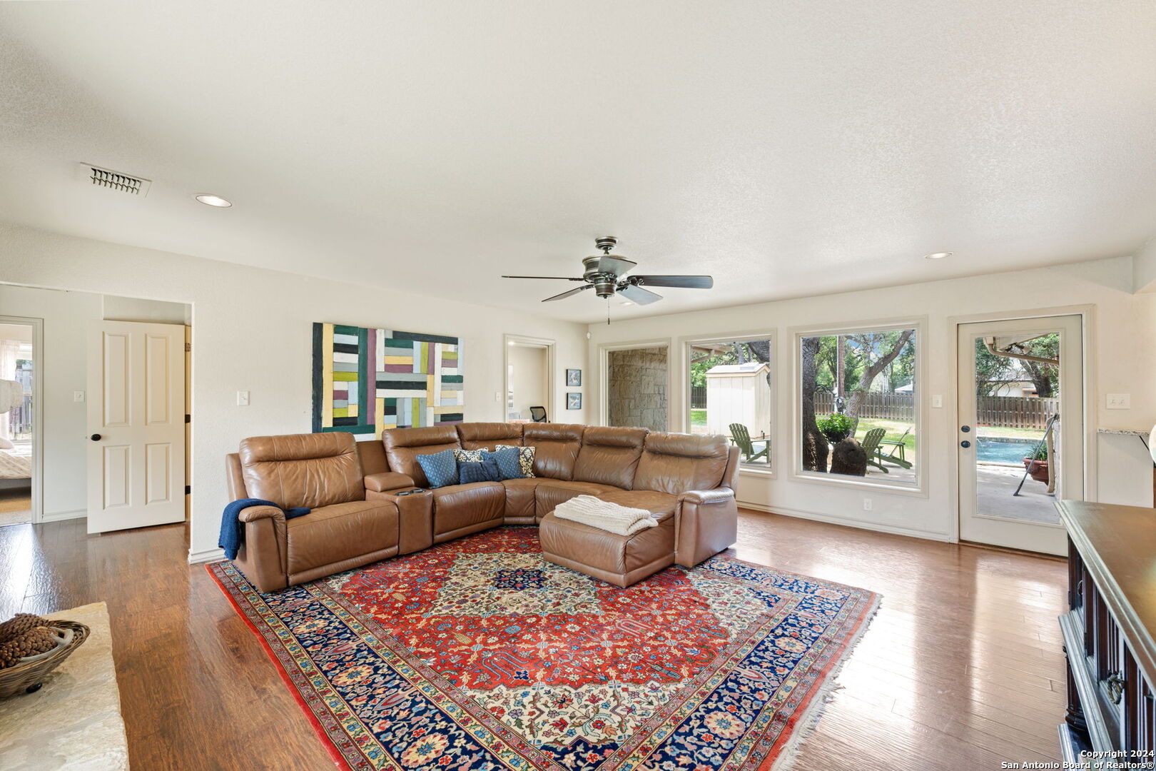 8501 INDIAN HILLS LN