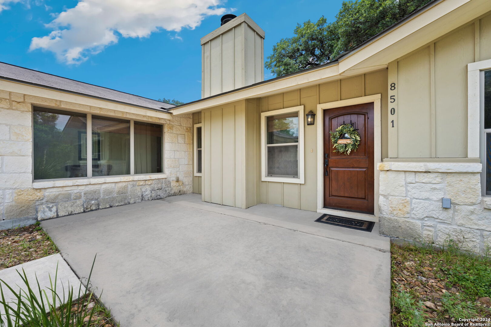8501 INDIAN HILLS LN