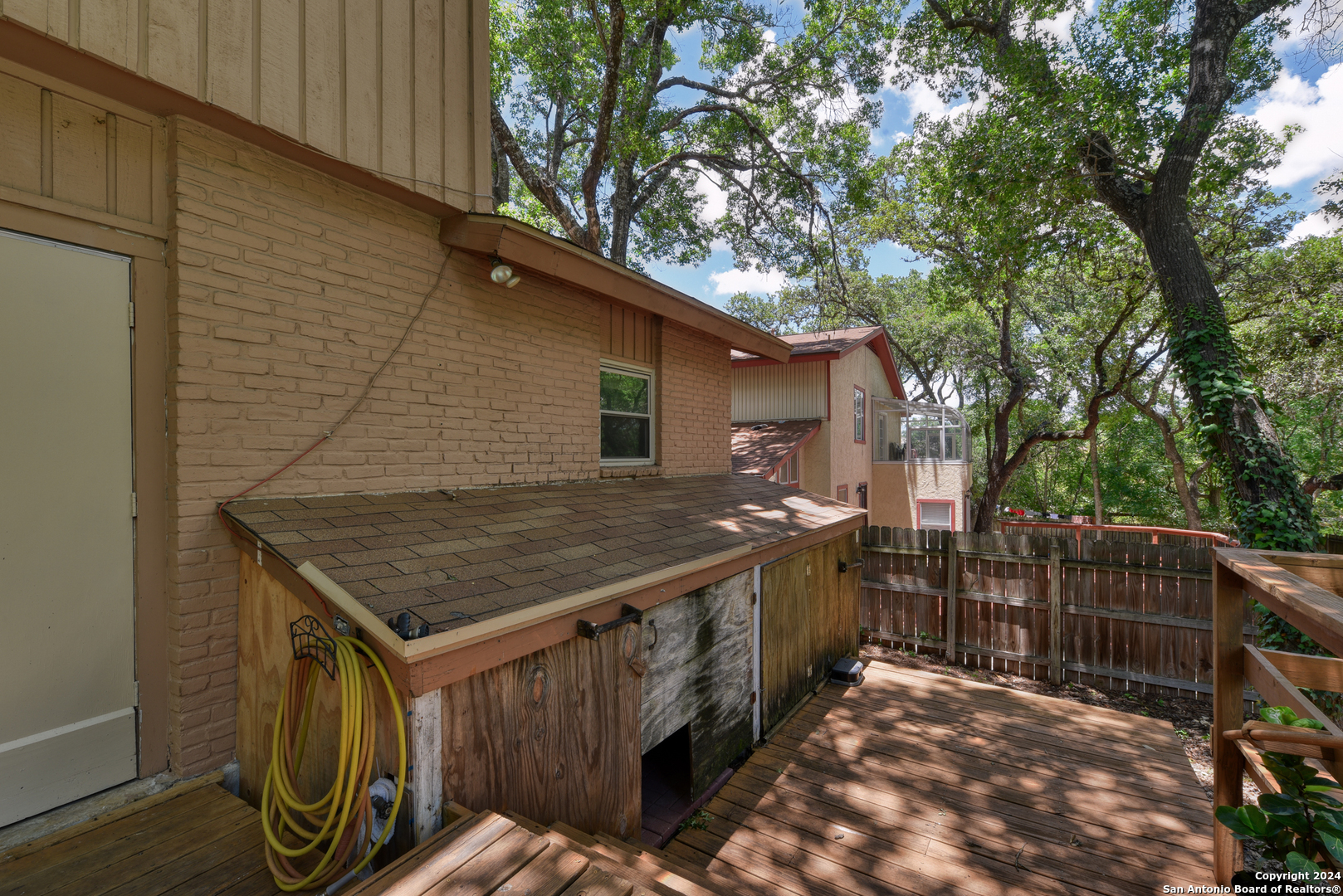 3034 CLEARFIELD DR