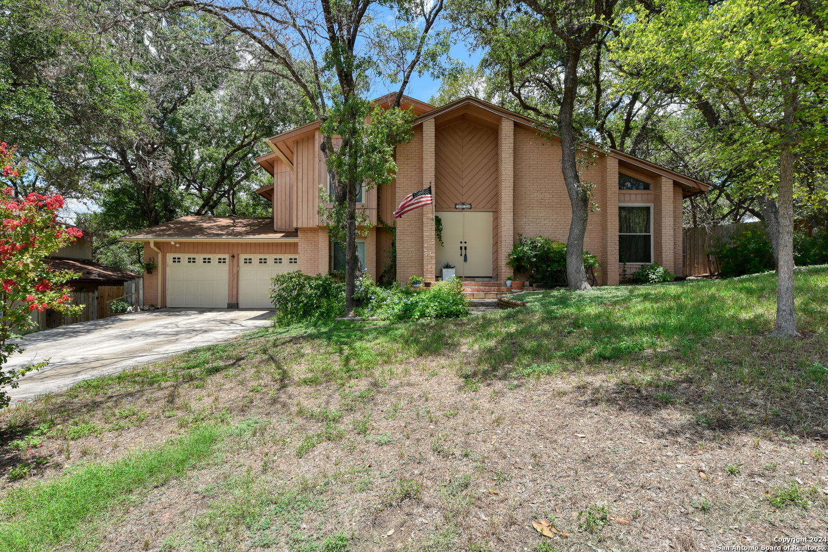 3034 CLEARFIELD DR