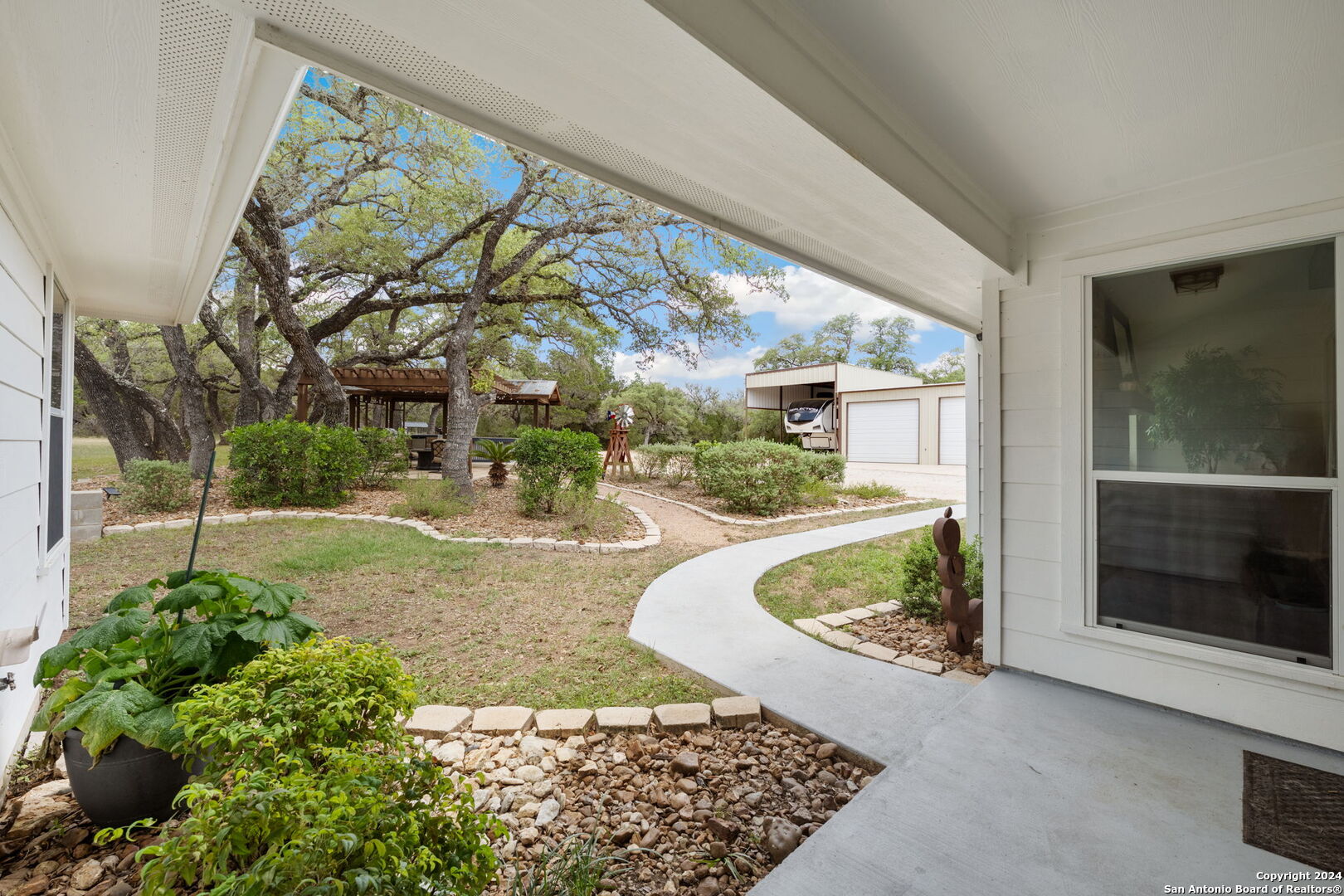 1236 Laurel Creek