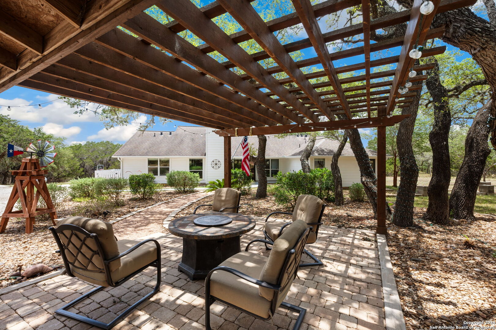 1236 Laurel Creek