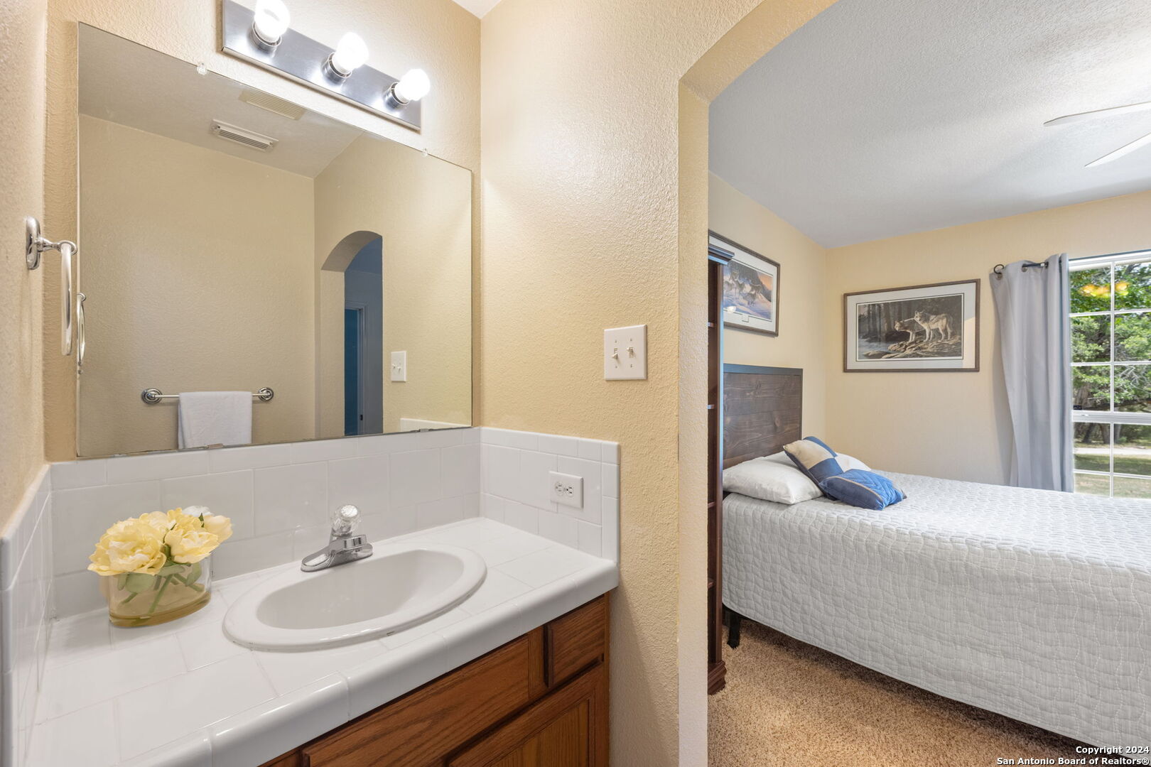 1236 Laurel Creek