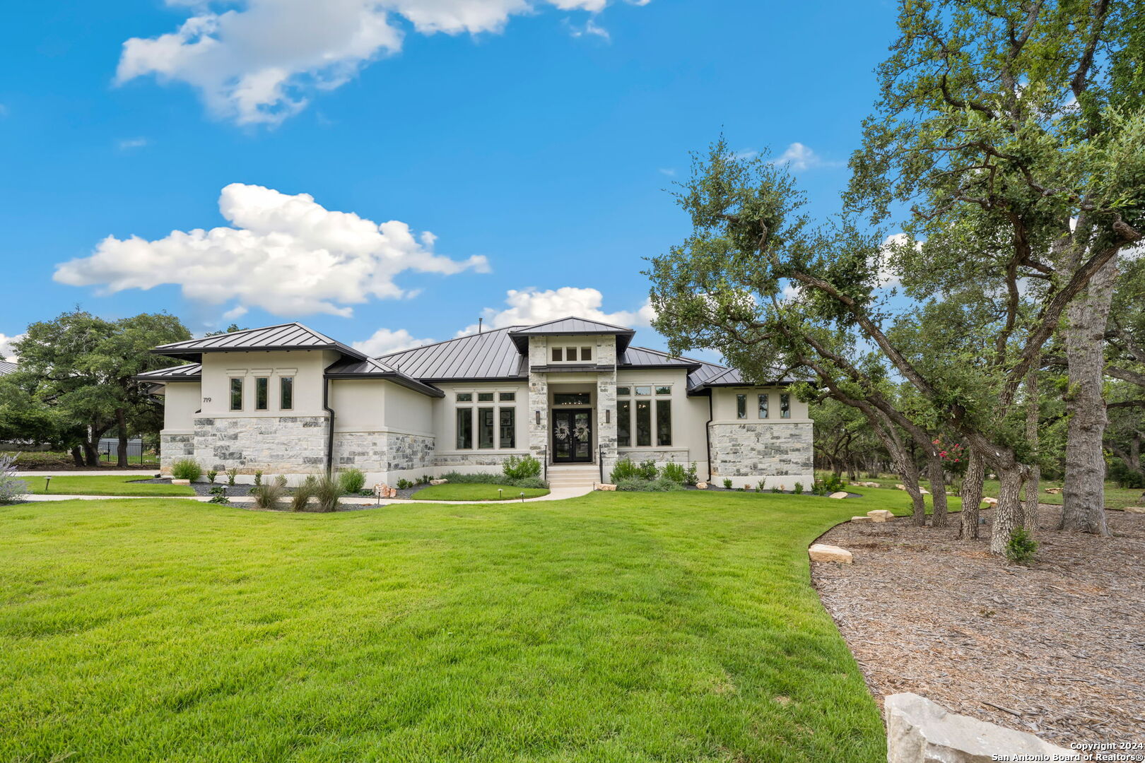 719 Post Oak Ridge Way