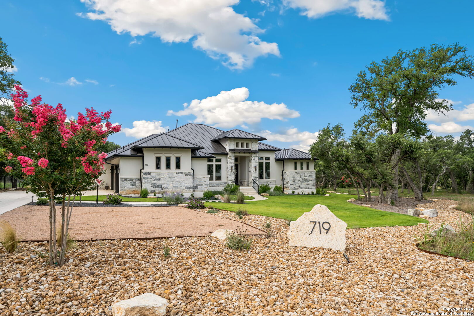 719 Post Oak Ridge Way