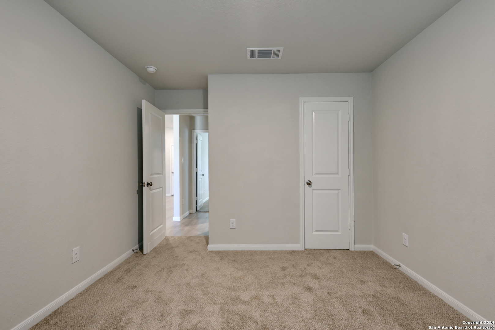 2700 IBERIA CT