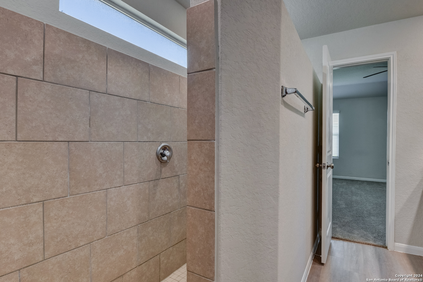 2700 IBERIA CT