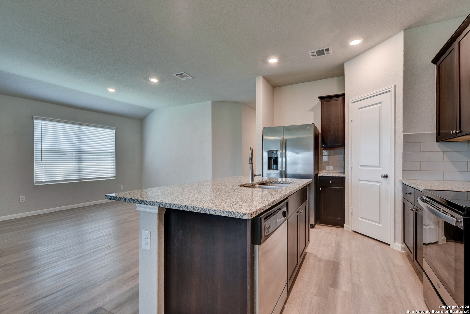 2700 IBERIA CT