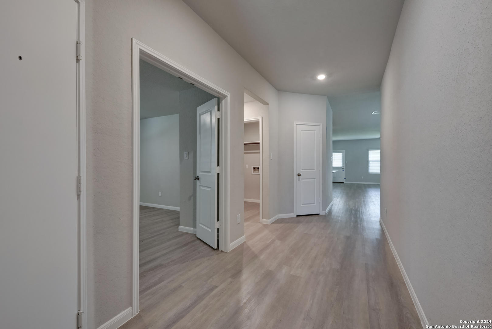 2700 IBERIA CT