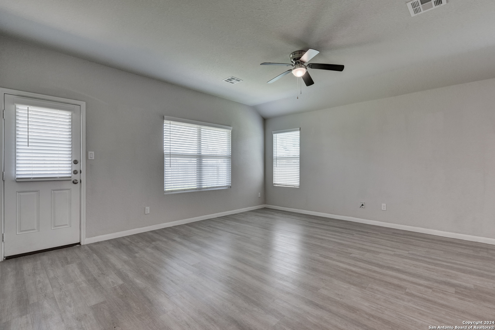 2700 IBERIA CT