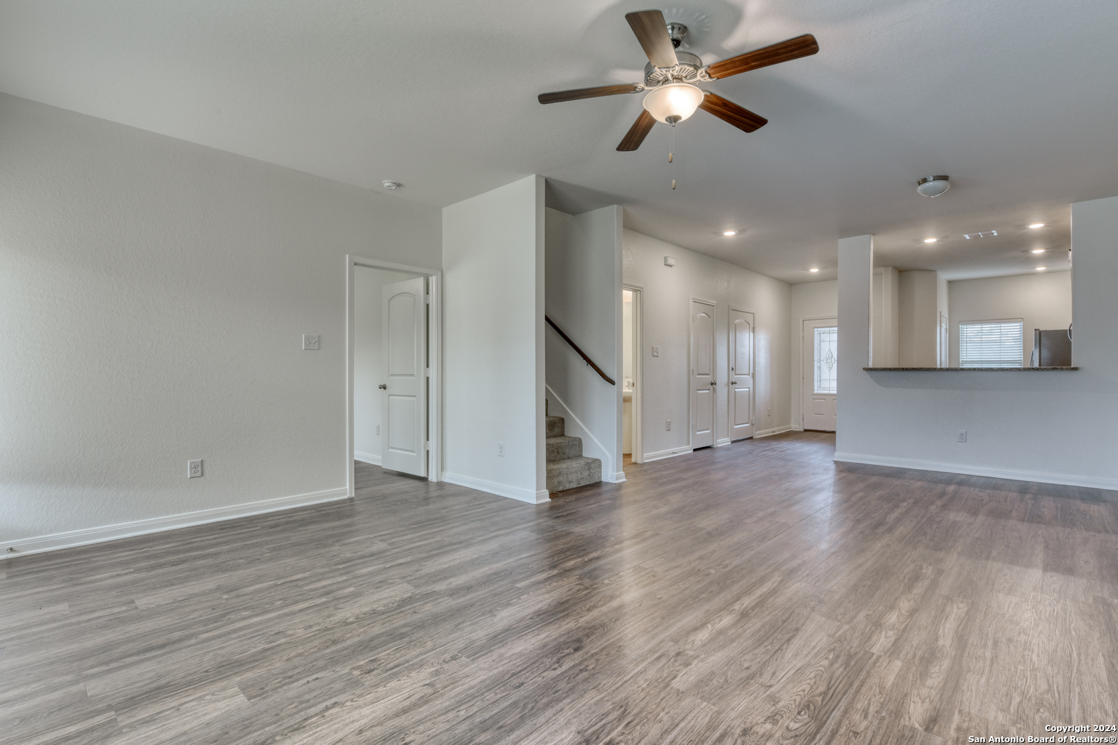 7819 BLUEWATER COVE
