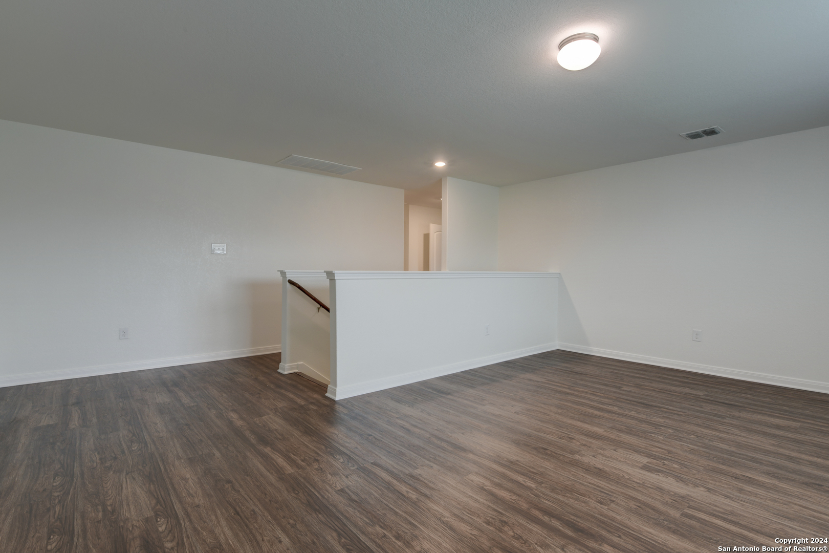 7819 BLUEWATER COVE