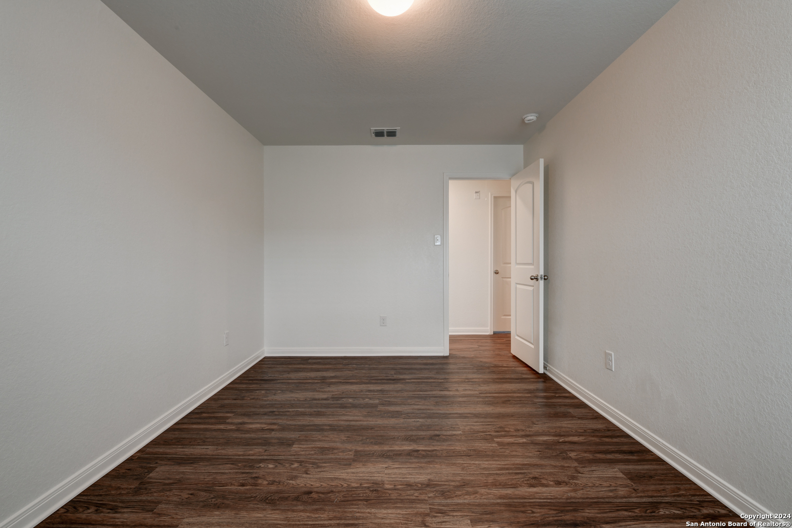 7819 BLUEWATER COVE