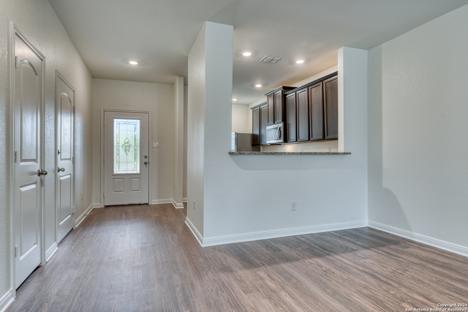 7819 BLUEWATER COVE