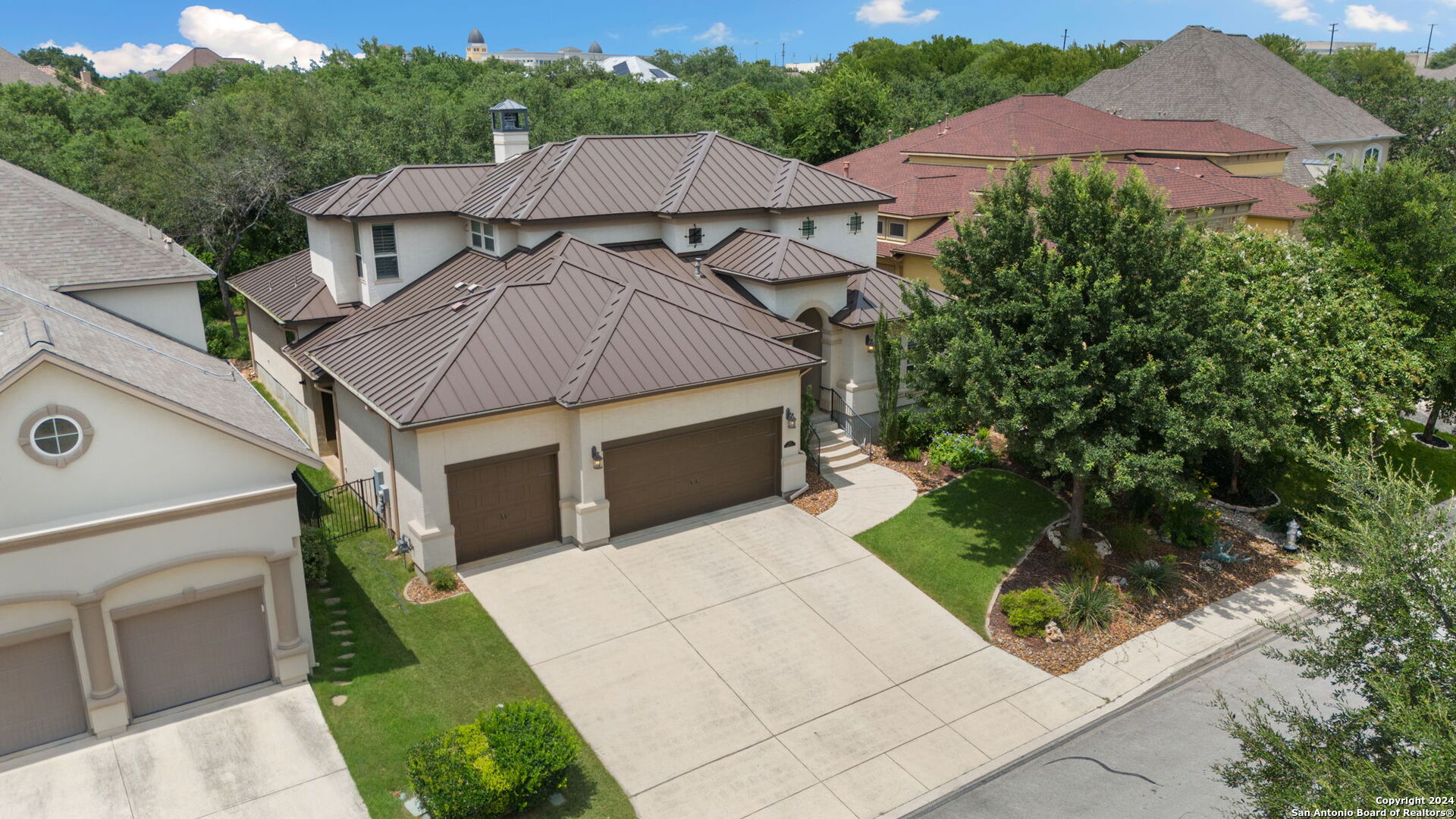 2715 WONDERVIEW DR