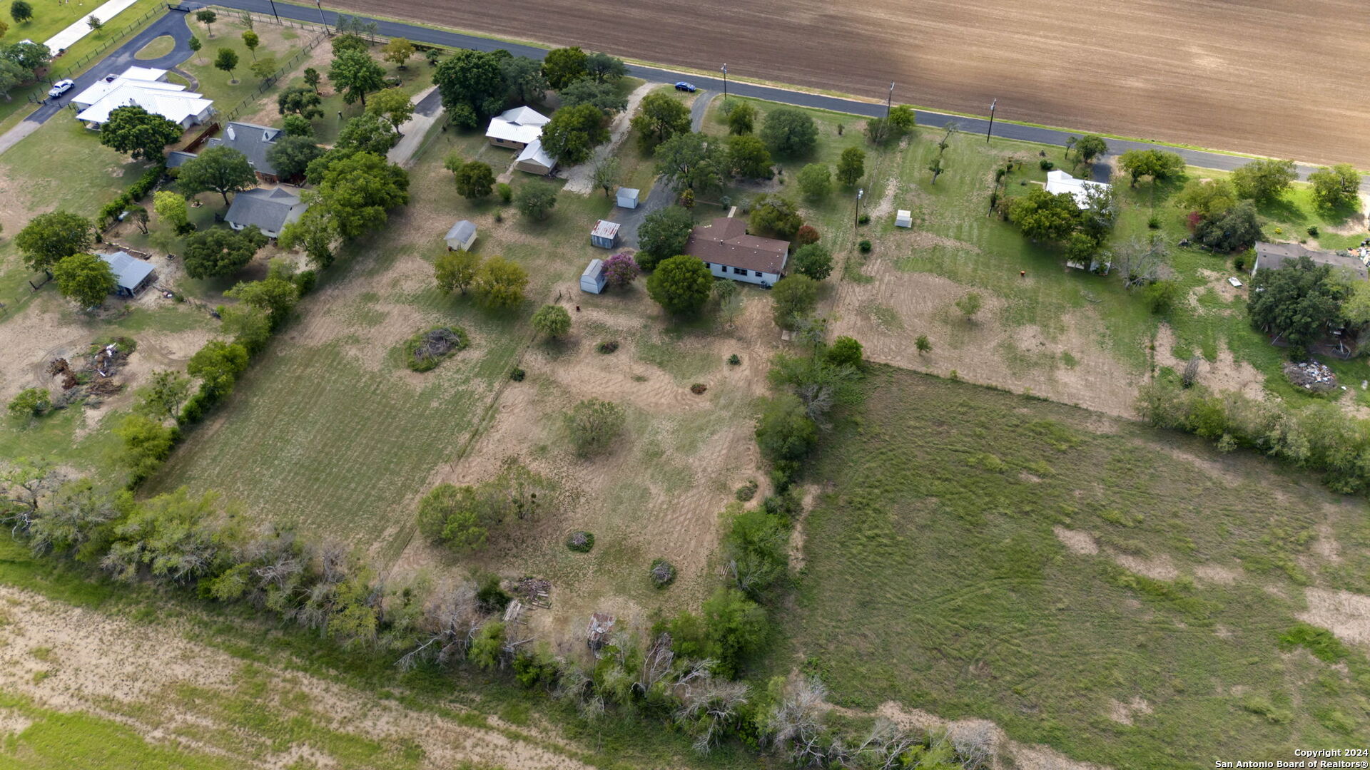 170 COUNTY ROAD 474
