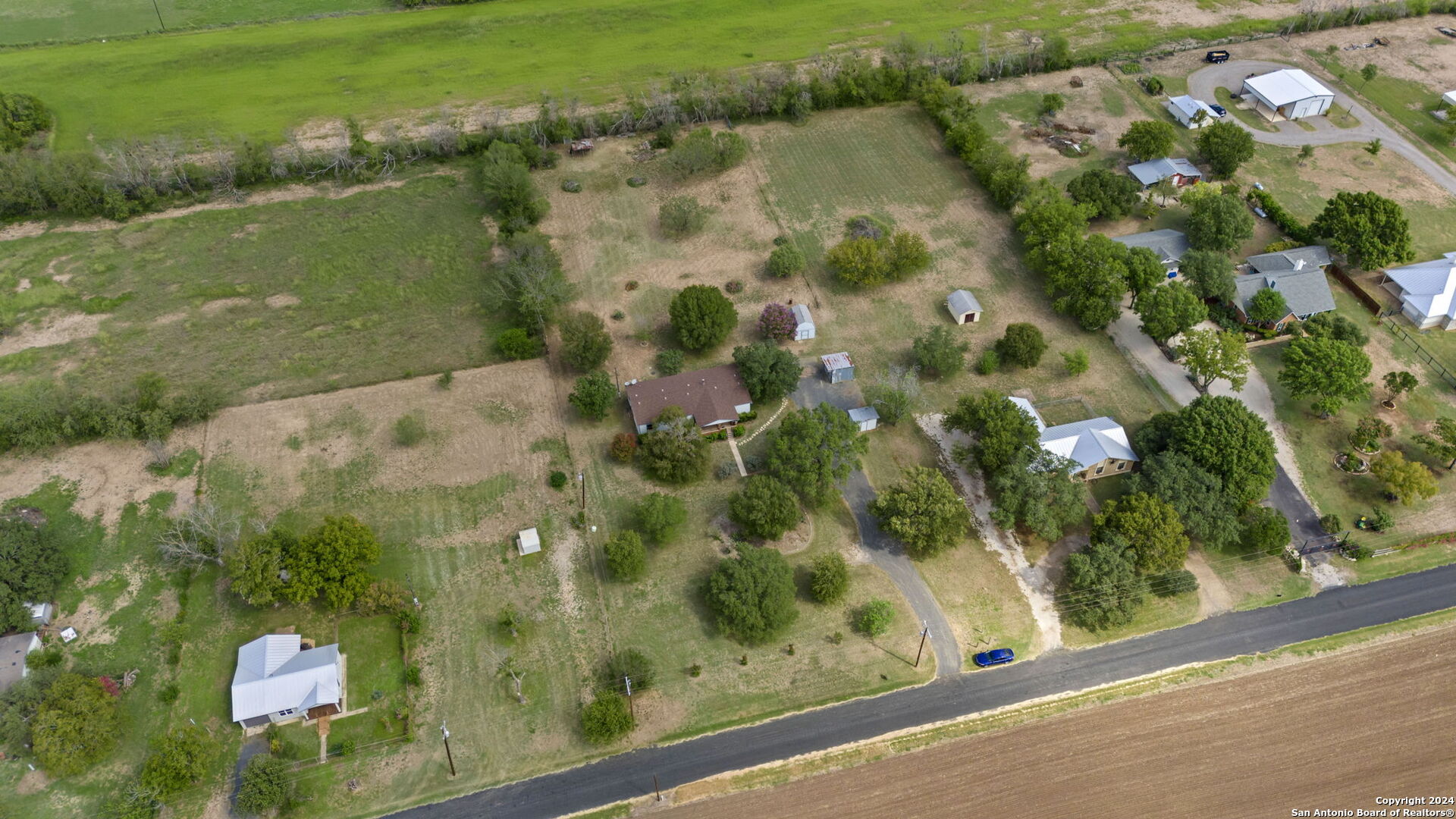 170 COUNTY ROAD 474