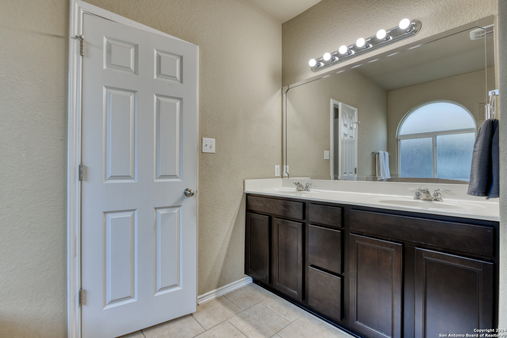 6522 PALMETTO WAY