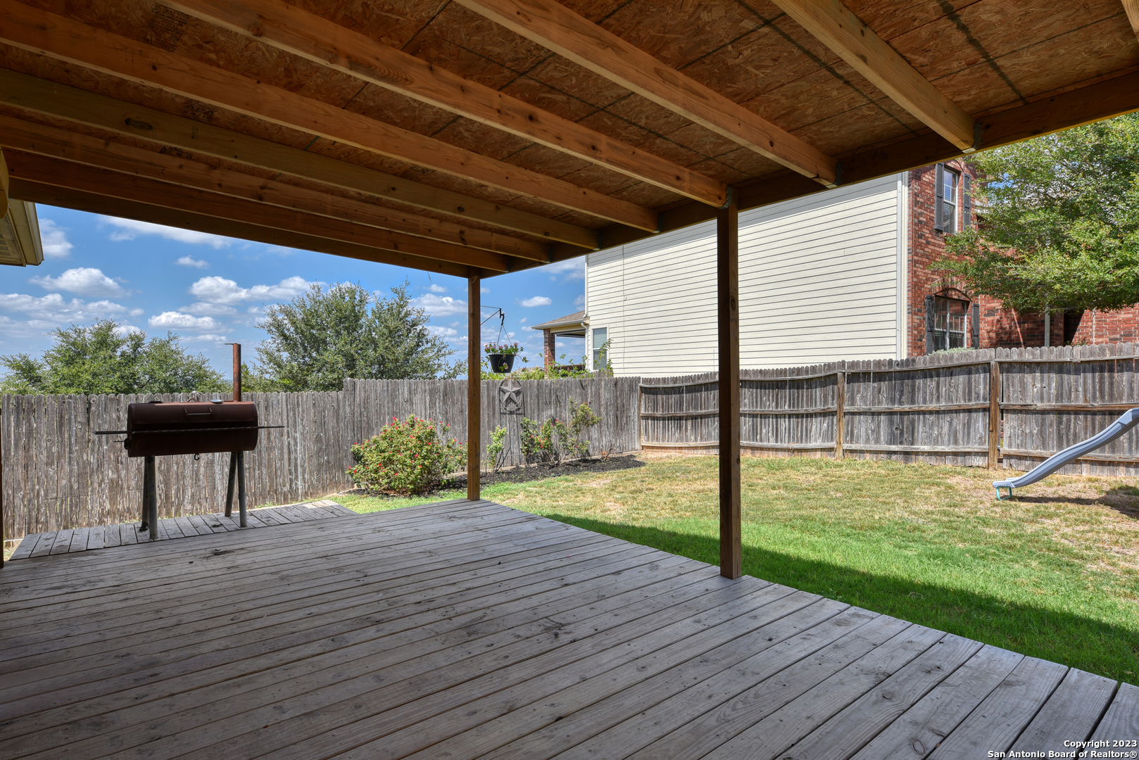 3700 Greenridge