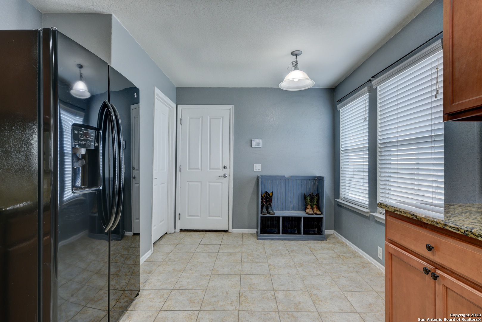 3700 Greenridge