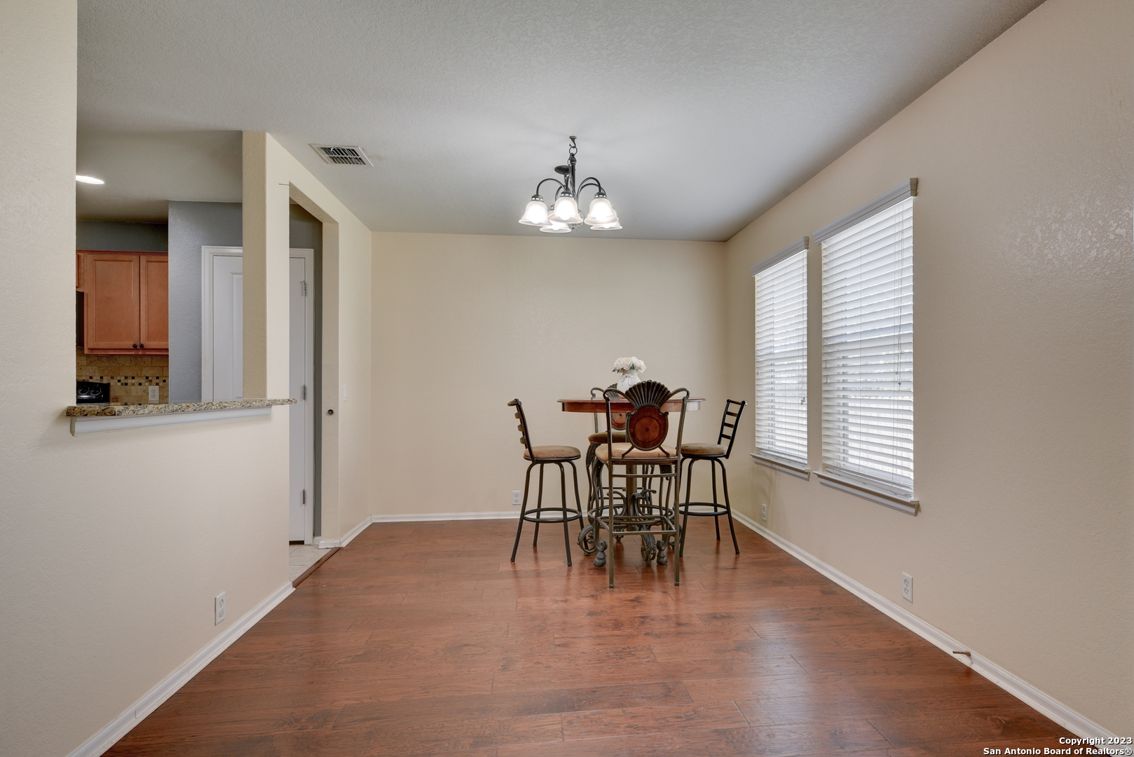 3700 Greenridge