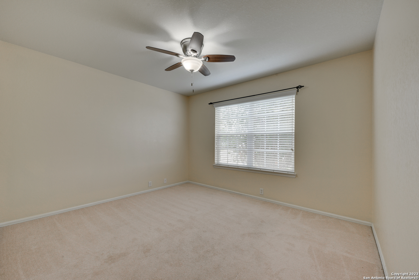 3700 Greenridge
