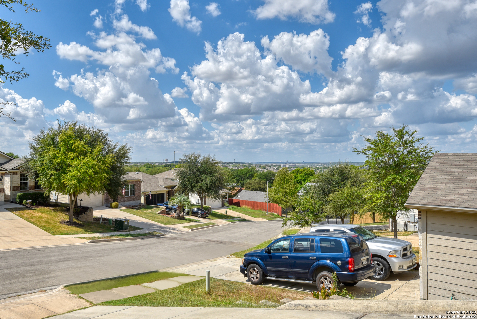 3700 Greenridge