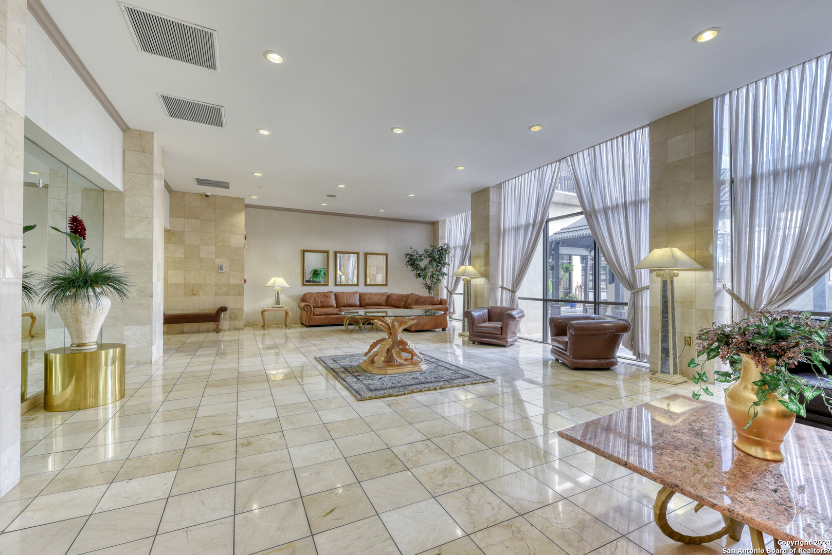 7701 WURZBACH RD 601
