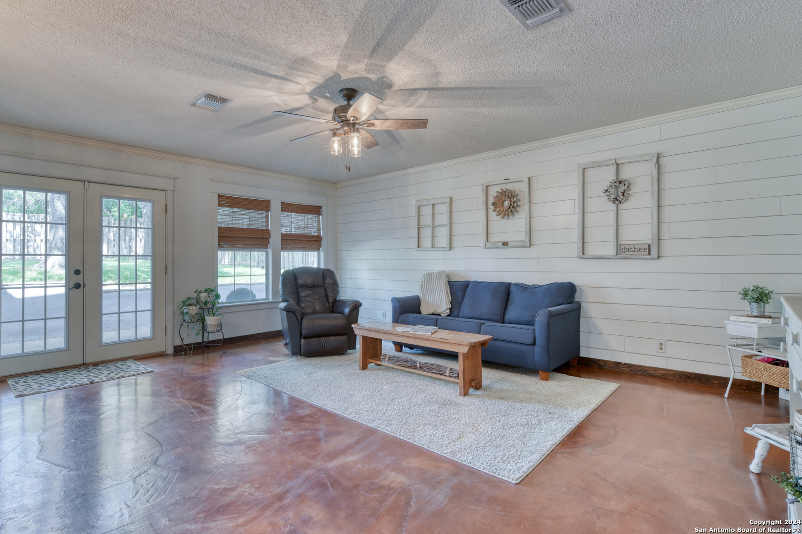 9015 Limestone Hill