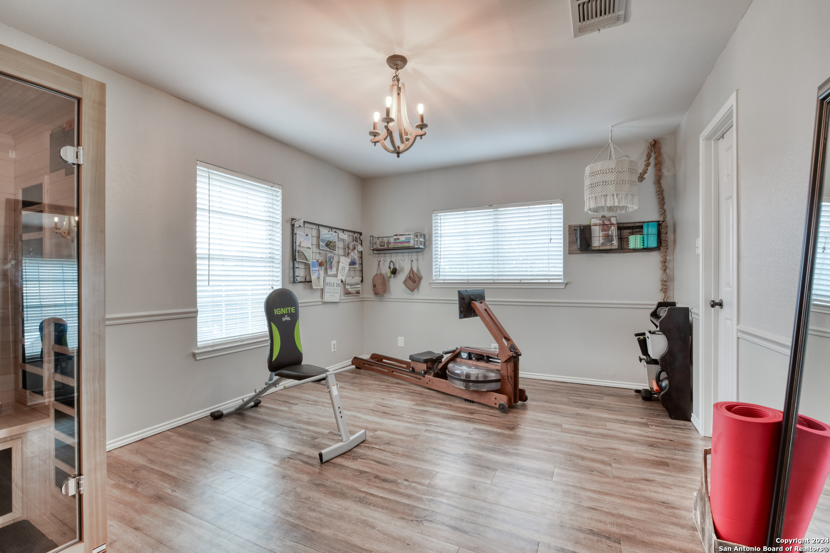 9015 Limestone Hill