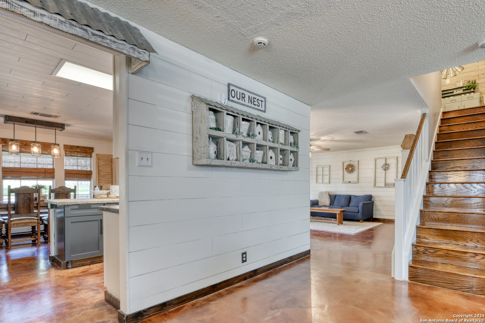 9015 Limestone Hill
